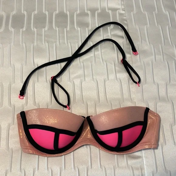 Victoria’s Secret Surf The Flirt Bandeau Bikini Swim Top Size 32C - Picture 6 of 9